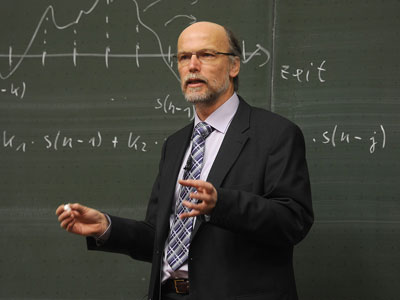 免费电话轰炸机