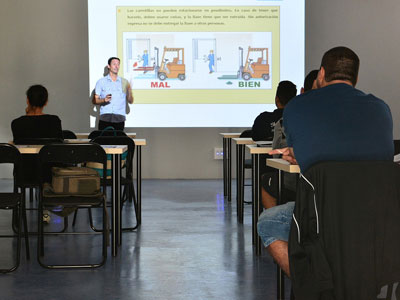 在线手机号轰炸